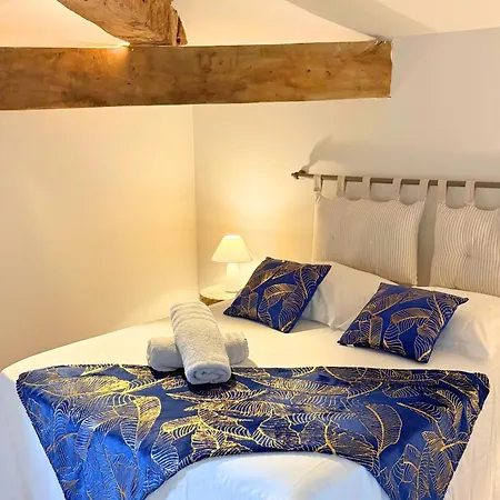 Apartment Les Glaneuses - 2 En Centre Bourg De 4 A 10 Personnes A 3 Min Du Puy Dufou