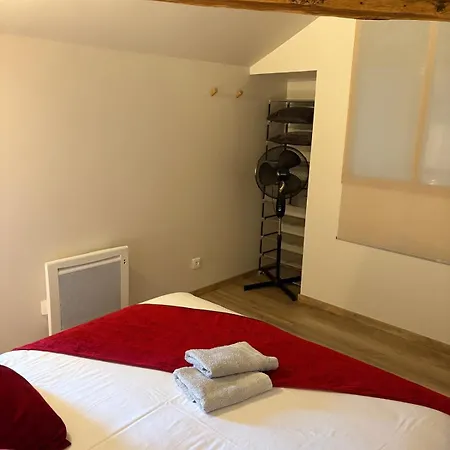 Les Glaneuses - 2 En Centre Bourg De 4 A 10 Personnes A 3 Min Du Puy Dufou Les Épesses