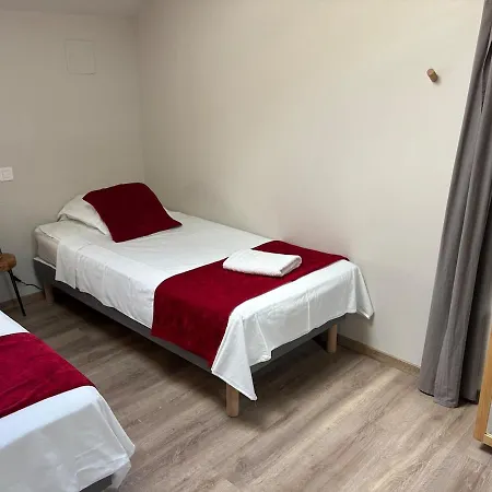 Les Glaneuses - 2 En Centre Bourg De 4 A 10 Personnes A 3 Min Du Puy Dufou Apartment *