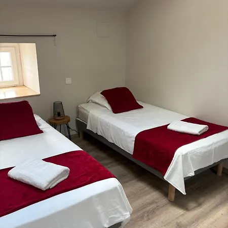 Appartement Les Glaneuses - 2 En Centre Bourg De 4 A 10 Personnes A 3 Min Du Puy Dufou