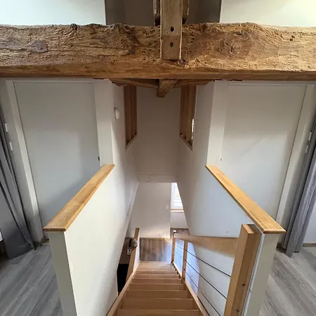 Les Glaneuses - 2 En Centre Bourg De 4 A 10 Personnes A 3 Min Du Puy Dufou Appartement Les Épesses