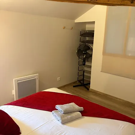 Les Glaneuses - 2 En Centre Bourg De 4 A 10 Personnes A 3 Min Du Puy Dufou Les Épesses