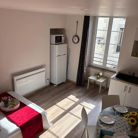 Apartment Les Glaneuses - 2 En Centre Bourg De 4 A 10 Personnes A 3 Min Du Puy Dufou *