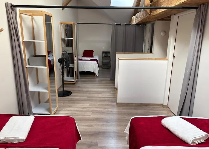 Les Glaneuses - 2 En Centre Bourg De 4 A 10 Personnes A 3 Min Du Puy Dufou *