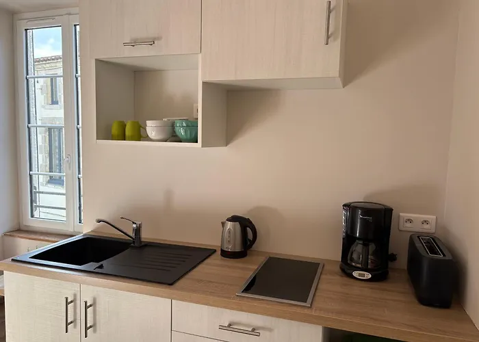 Апартаменты Les Glaneuses - 2 En Centre Bourg De 4 A 10 Personnes A 3 Min Du Puy Dufou *